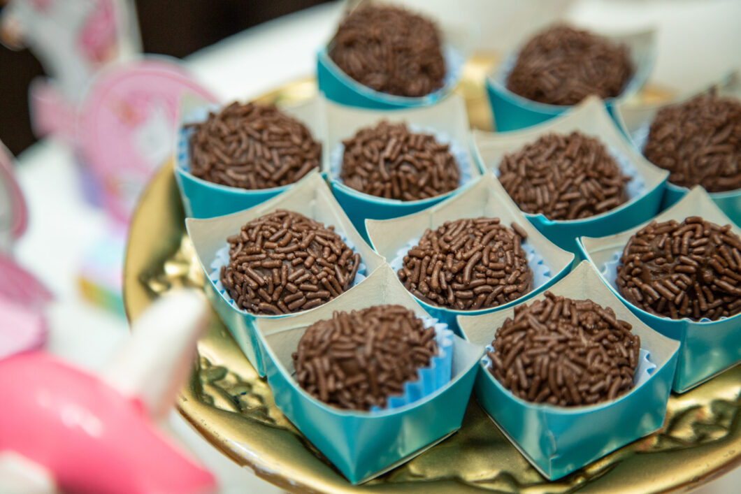 Descubra o Brigadeiro: O Doce Brasileiro que Conquistou o Mundo